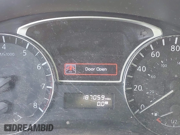 2013 Nissan Pathfinder Platinum with VIN 5N1AR2MM2DC623056, listed as a IAAI auction lot 42425294 with 187,059 mi miles and . Bid and sale history available at DreamBid. Image 14.