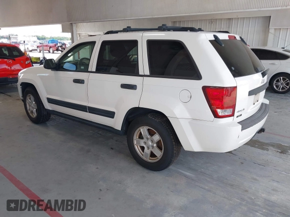 2005 Jeep Grand Cherokee Laredo with VIN 1J4GR48K25C599307, listed as a IAAI auction lot 42705166 with 231,747 mi miles and . Bid and sale history available at DreamBid. Image 3.