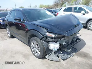 2022 Mazda CX-30 2.5 S Select Package with VIN 3MVDMBBL0NM414780, listed as a IAAI auction lot 41756455 with 29,017 mi miles. Bid and sale history available at carsss.com. Image 1.