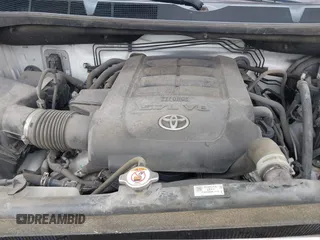 2018 Toyota Tundra 2WD SR5 with VIN 5TFEY5F14JX232234, listed as a IAAI auction lot 41447829 with 183,635 mi miles. Bid and sale history available at carsss.com. Image 10.