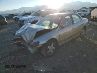 2000 Honda Accord EX z VIN 1HGCG5651YA110068, wystawiony jako Copart lot #87706585 z przebiegiem Nie podano mil oraz Szkoda całkowita • Salvage title. Historia ofert i sprzedaży dostępna na DreamBid. Obrazek 1.