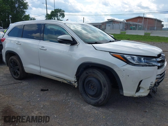 2017 Toyota Highlander Limited with VIN 5TDYZRFH6HS222576, listed as a IAAI auction lot 42405961 with 97,148 mi miles and . Bid and sale history available at DreamBid. Image 12.