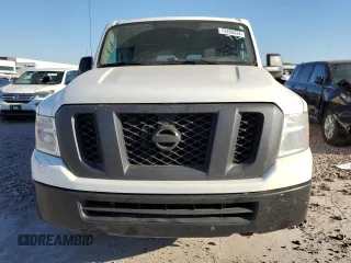 2016 Nissan NV S z VIN 5BZBF0AAXGN852562, wystawiony jako Copart lot #72260334 z przebiegiem 131 898 mil mil oraz Szkoda całkowita • Salvage title. Historia ofert i sprzedaży dostępna na DreamBid. Obrazek 5.