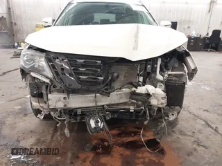 2020 Nissan Pathfinder SL z VIN 5N1DR2CM3LC596348, wystawiony jako IAAI lot #41541246 z przebiegiem 110 509 mil mil oraz . Historia ofert i sprzedaży dostępna na DreamBid. Obrazek 6.