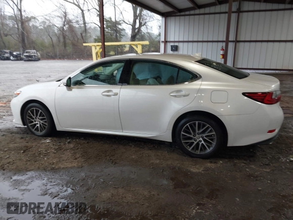 2018 Lexus ES with VIN 58ABK1GG8JU105203, listed as a IAAI auction lot 41764259 with 77,550 mi miles. Bid and sale history available at carsss.com. Image 14.