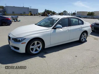 2015 BMW 3 Series 328i z VIN WBA3C1C52FK119082, wystawiony jako Copart lot #58075975 z przebiegiem Nie podano mil oraz Nie do naprawy • Non repairable. Historia ofert i sprzedaży dostępna na DreamBid. Obrazek 1.