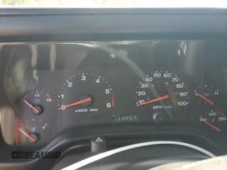 2003 Jeep Wrangler Rubicon z VIN 1J4FA69S73P333199, wystawiony jako Copart lot #50602615 z przebiegiem 133 254 mil mil oraz Szkoda całkowita • Salvage title. Historia ofert i sprzedaży dostępna na DreamBid. Obrazek 9.