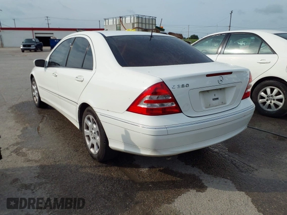 2006 Mercedes-Benz C 280 Luxury с VIN WDBRF54HX6A853395, выставлен на аукционе IAAI как лот 42143410 с пробегом 147 296 миль миль и . История ставок и продаж доступна на DreamBid. Изображение 3.