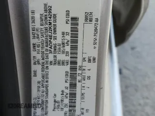 2019 Ford Fiesta SE z VIN 3FADP4EJ2KM142992, wystawiony jako Copart lot #55204795 z przebiegiem 98 018 mil mil oraz Szkody całkowita. Historia ofert i sprzedaży dostępna na DreamBid. Obrazek 12.