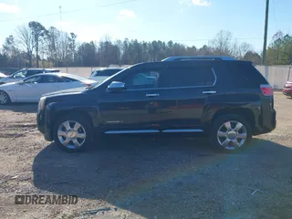 2015 GMC Terrain Denali with VIN 2GKFLUE34F6437287, listed as a IAAI auction lot 41157404 with 257,346 mi miles. Bid and sale history available at carsss.com. Image 14.