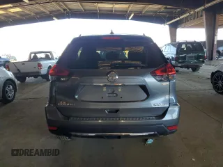2018 Nissan Rogue SV with VIN 5N1AT2MV1JC817874, listed as a Copart auction lot 45360585 with 62,597 mi miles and Salvage Title. Bid and sale history available at carsss.com. Image 6.