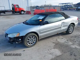2004 Chrysler Sebring LXi with VIN 1C3EL55R54N263129, listed as a IAAI auction lot 41825165 with 104,802 mi miles and . Bid and sale history available at DreamBid. Image 2.