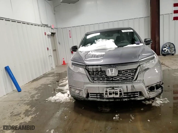 2019 Honda Passport EX-L with VIN 5FNYF8H53KB015564, listed as a Copart auction lot 45386585 with 70,828 mi miles and Salvage Title. Bid and sale history available at carsss.com. Image 11.