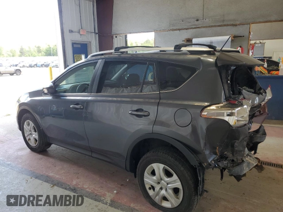2015 Toyota RAV4 LE z VIN JTMBFREV2FD142982, wystawiony jako Copart lot #65502005 z przebiegiem 52 229 mil mil oraz Szkoda całkowita • Salvage title. Historia ofert i sprzedaży dostępna na DreamBid. Obrazek 2.