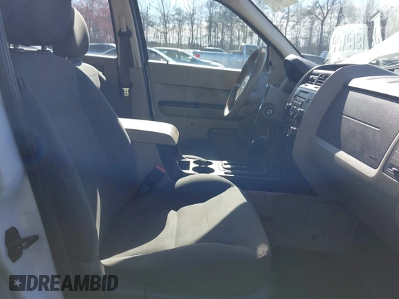 2008 Ford Escape XLS with VIN 1FMCU02Z88KA96033, listed as a IAAI auction lot 41832728 with 272,932 mi miles and . Bid and sale history available at DreamBid. Image 5.
