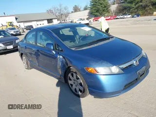 2008 Honda Civic LX z VIN 2HGFA16538H521884, wystawiony jako IAAI lot #38105899 z przebiegiem 146 612 mil mil oraz . Historia ofert i sprzedaży dostępna na DreamBid. Obrazek 1.