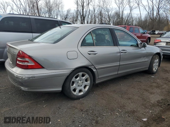 2006 Mercedes-Benz C 280 Luxury with VIN WDBRF92H56F761396, listed as a Copart auction lot 50521075 with Not Provided miles and Salvage Title. Bid and sale history available at DreamBid. Image 3.