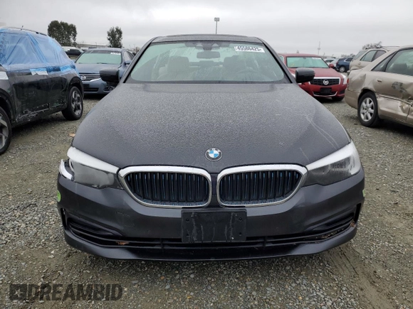 2019 BMW 5 Series 530e with VIN WBAJA9C51KB398689, listed as a Copart auction lot 45586425 with 61,866 mi miles and Salvage title. Bid and sale history available at DreamBid. Image 5.