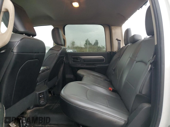 2020 Ram 2500 Tradesman z VIN 3C6UR5CL9LG111003, wystawiony jako Copart lot #48907975 z przebiegiem 220 333 mil mil oraz Szkoda całkowita • Salvage title. Historia ofert i sprzedaży dostępna na DreamBid. Obrazek 10.