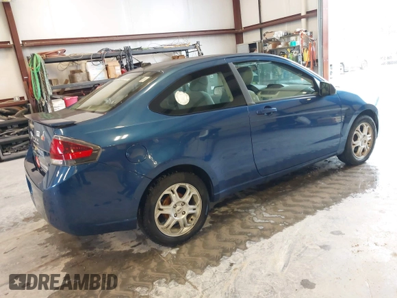 2009 Ford Focus SE with VIN 1FAHP32N09W244420, listed as a IAAI auction lot 41952030 with 165,886 mi miles. Bid and sale history available at carsss.com. Image 4.