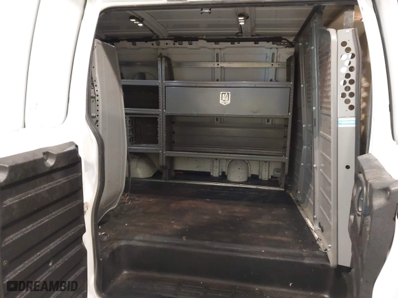 2019 GMC Savana Cargo Van with VIN 1GTW7AFG2K1300474, listed as a IAAI auction lot 41601074 with 85,158 mi miles. Bid and sale history available at carsss.com. Image 8.