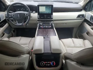 2018 Lincoln Navigator Reserve z VIN 5LMJJ2LT6JEL17927, wystawiony jako Copart lot #72738863 z przebiegiem 4 297 mil mil oraz . Historia ofert i sprzedaży dostępna na DreamBid. Obrazek 8.