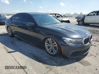 2017 BMW 7 Series 740i xDrive with VIN WBA7E4C53HGU99133, listed as a Copart auction lot 73007174 with 84,542 mi miles and Non Repairable. Bid and sale history available at carsss.com. Image 4.