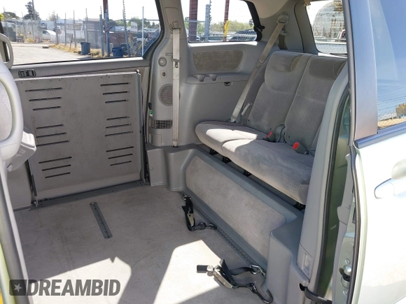 2008 Toyota Sienna CE with VIN 5TDZK23C28S158951, listed as a IAAI auction lot 41986003 with 67,696 mi miles. Bid and sale history available at carsss.com. Image 8.