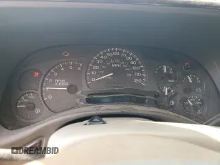 2003 GMC Sierra Denali z VIN 2GTFK69U831201215, wystawiony jako Copart lot #73801184 z przebiegiem 186 959 mil mil oraz Szkody całkowita. Historia ofert i sprzedaży dostępna na DreamBid. Obrazek 9.