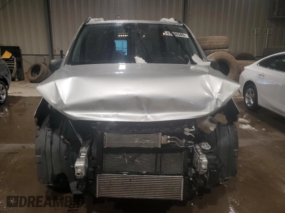 2017 Mercedes-Benz Metris Cargo Cargo with VIN WD3PG2EA9H3280660, listed as a Copart auction lot 41500585 with 72,951 mi miles and Salvage Title. Bid and sale history available at DreamBid. Image 5.