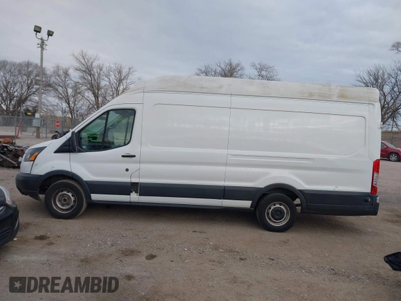 2017 Ford Transit Cargo with VIN 1FTBW3XG7HKA27501, listed as a IAAI auction lot 41420053 with 394,696 mi miles. Bid and sale history available at carsss.com. Image 15.