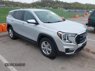 2022 GMC Terrain SLE z VIN 3GKALMEV0NL271422, wystawiony jako IAAI lot #41967931 z przebiegiem 25 982 mil mil oraz . Historia ofert i sprzedaży dostępna na DreamBid. Obrazek 1.