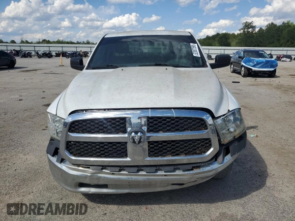 2019 Ram 1500 Tradesman z VIN 3C6JR6DTXKG560700, wystawiony jako Copart lot #52807595 z przebiegiem 195 166 mil mil oraz Czysty tytuł • Clean title. Historia ofert i sprzedaży dostępna na DreamBid. Obrazek 5.
