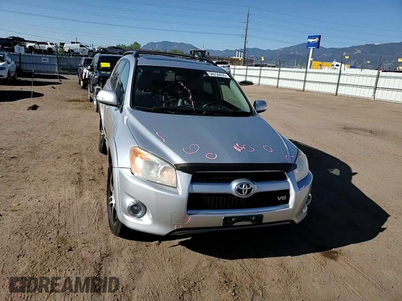 2010 Toyota RAV4 Limited with VIN 2T3DK4DV7AW033096, listed as a Copart auction lot 58050635 with 121,866 mi miles and Salvage title. Bid and sale history available at DreamBid. Image 14.
