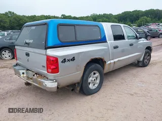 2005 Dodge Dakota SLT with VIN 1D7HW48N65S199887, listed as a IAAI auction lot 42508977 with 192,330 mi miles and . Bid and sale history available at DreamBid. Image 4.