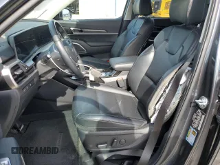 2024 Kia Telluride S with VIN 5XYP64GC2RG551607, listed as a Copart auction lot 45722785 with 6,822 mi miles and Salvage Title. Bid and sale history available at carsss.com. Image 7.
