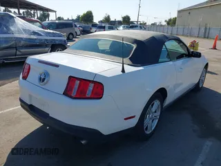 2012 Ford Mustang V6 with VIN 1ZVBP8EM4C5237285, listed as a IAAI auction lot 42601890 with 161,176 mi miles and . Bid and sale history available at DreamBid. Image 4.