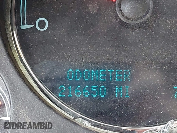 2012 Chevrolet Tahoe LT z VIN 1GNSCBE00CR176056, wystawiony jako IAAI lot #42091159 z przebiegiem 216 650 mil mil oraz . Historia ofert i sprzedaży dostępna na DreamBid. Obrazek 16.