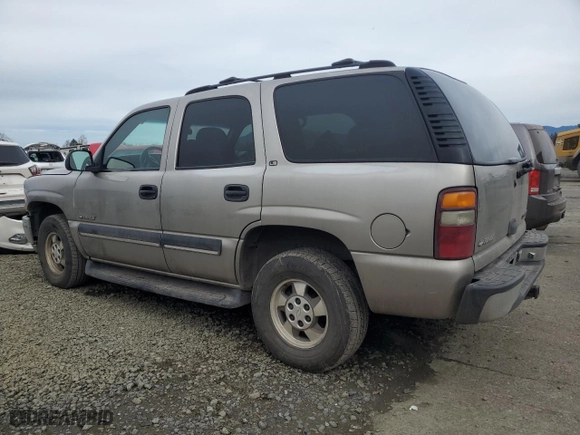 2001 Chevrolet Tahoe LT with VIN 1GNEK13T71J206544, listed as a Copart auction lot 45426625 with 166,682 mi miles and Salvage Title. Bid and sale history available at carsss.com. Image 2.