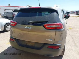 2017 Jeep Cherokee Latitude with VIN 1C4PJLCB8HW667384, listed as a IAAI auction lot 42047427 with 103,339 mi miles and . Bid and sale history available at carsss.com. Image 16.