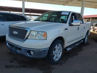 2008 Ford F-150 XLT z VIN 1FTPW12V48FB14779, wystawiony jako IAAI lot #41382815 z przebiegiem 207 483 mil mil oraz . Historia ofert i sprzedaży dostępna na DreamBid. Obrazek 2.