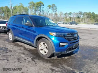 2020 Ford Explorer XLT with VIN 1FMSK7DH4LGD03849, listed as a IAAI auction lot 41854401 with 85,883 mi miles. Bid and sale history available at carsss.com. Image 1.