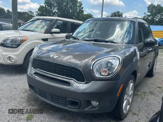 2012 MINI Countryman S с VIN WMWZC5C58CWL60215, выставлен на аукционе Copart как лот 63710935 с пробегом 127 673 миль миль и Чистый • Clean title. История ставок и продаж доступна на DreamBid. Изображение 2.