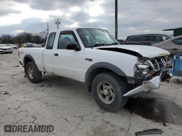 2000 Ford Ranger XLT with VIN 1FTZR15X1YTA59903, listed as a Copart auction lot 45345075 with 197,591 mi miles and Salvage Title. Bid and sale history available at carsss.com. Image 4.