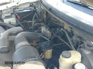 2008 Ford F-150 XL с VIN 1FTRF12W68KD45630, выставлен на аукционе IAAI как лот 42544831 с пробегом 371 879 миль миль и . История ставок и продаж доступна на DreamBid. Изображение 14.