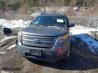 2013 Ford Explorer Limited with VIN 1FM5K8F89DGA61027, listed as a IAAI auction lot 41493307 with 186,969 mi miles. Bid and sale history available at carsss.com. Image 12.