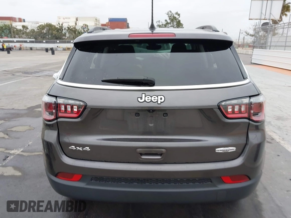 2022 Jeep Compass Latitude z VIN 3C4NJDBB2NT176163, wystawiony jako IAAI lot #42042396 z przebiegiem 174 025 mil mil oraz . Historia ofert i sprzedaży dostępna na DreamBid. Obrazek 16.