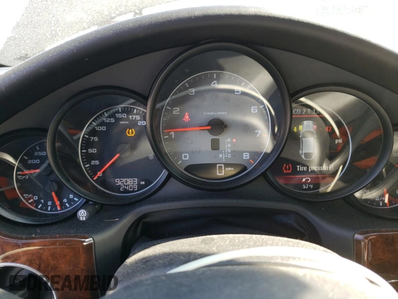 2011 Porsche Panamera S с VIN WP0AB2A76BL062767, выставлен на аукционе Copart как лот 83743974 с пробегом 92 083 миль миль и Списание • Salvage title. История ставок и продаж доступна на DreamBid. Изображение 9.