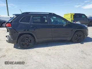 2018 Jeep Cherokee Latitude с VIN 1C4PJLCX4JD621239, выставлен на аукционе Copart как лот 49389275 с пробегом 180 542 миль миль и Списание • Salvage title. История ставок и продаж доступна на DreamBid. Изображение 3.