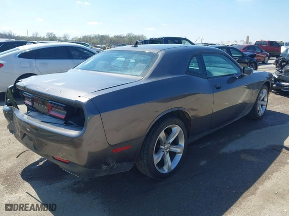 2015 Dodge Challenger R/T with VIN 2C3CDZAT2FH823343, listed as a IAAI auction lot 41877114 with 161,665 mi miles. Bid and sale history available at carsss.com. Image 4.